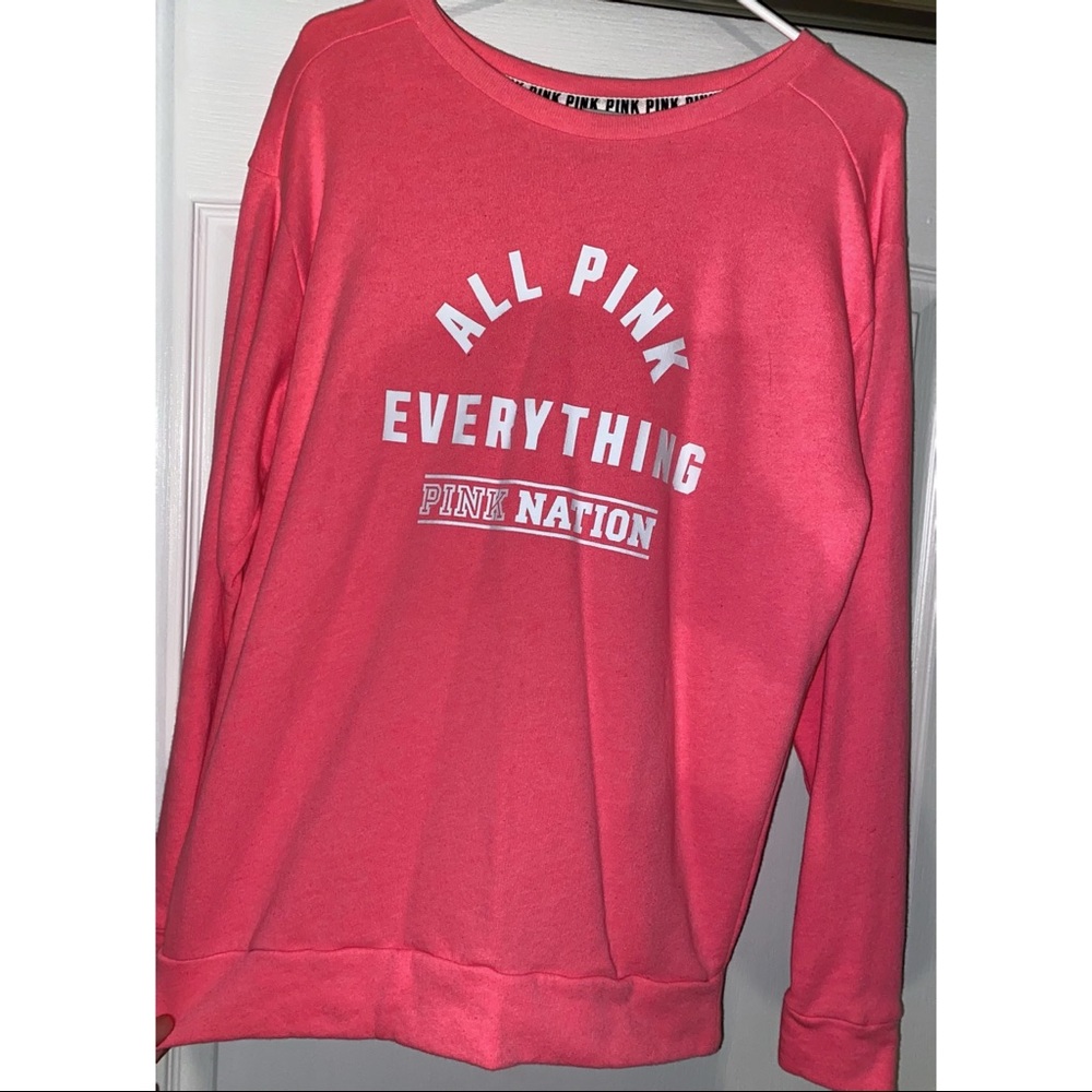 💗Pink nation crew neck💗